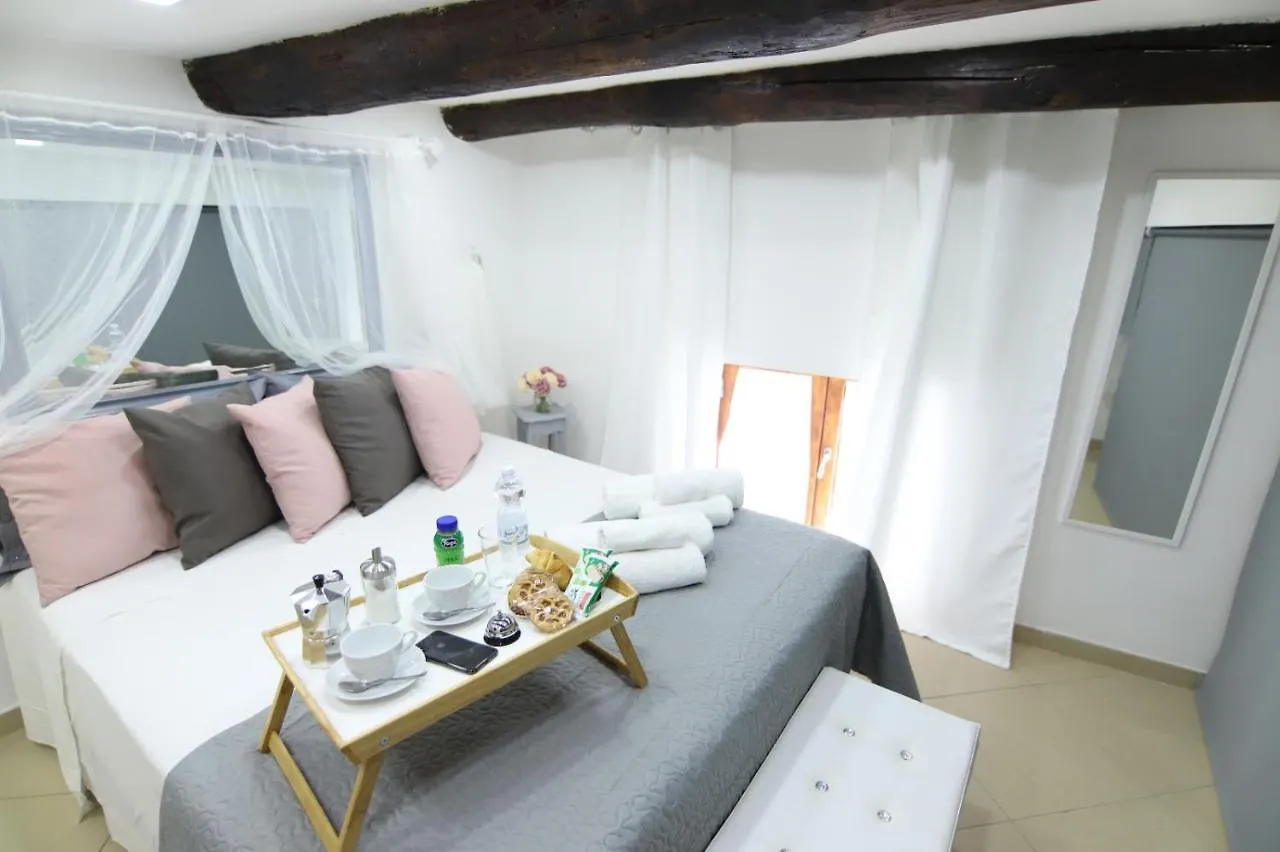 Napule - Loft Apartment Naples 0*,